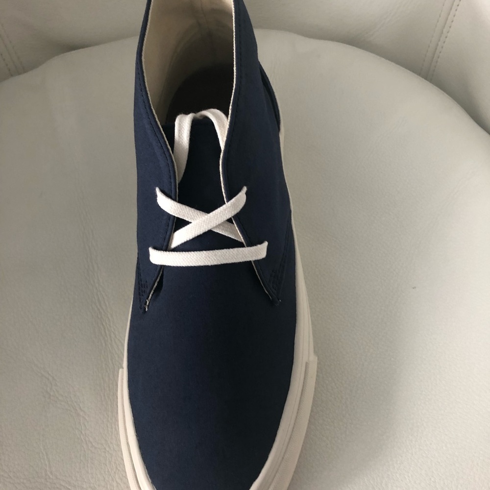 Brand new boxed Seavees 7.5 if you know the walk